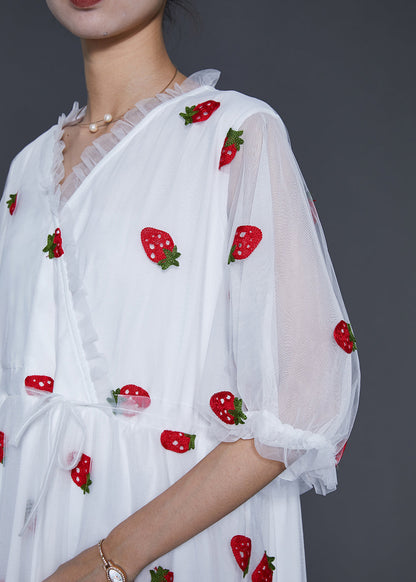 Beautifully Crafted Dress in a Classic Style