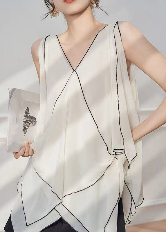 Polished Top with an Effortless Classic Look