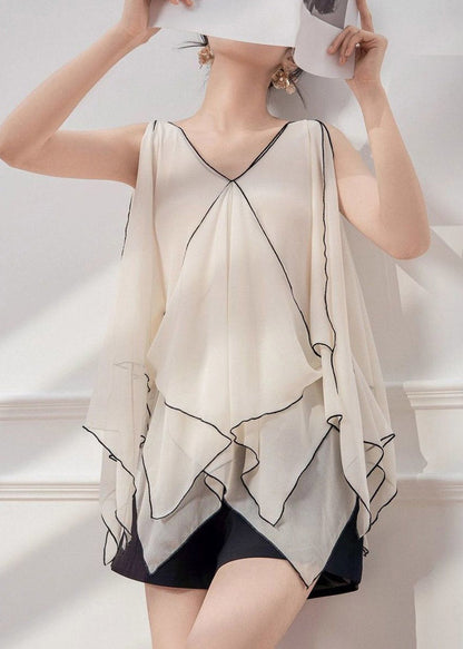 Polished Top with an Effortless Classic Look