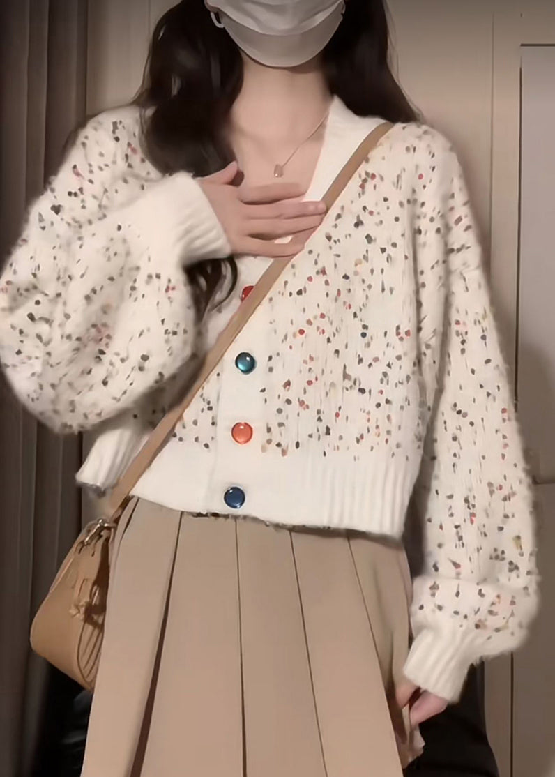 Beautifully Finished Cardigan in a Timeless Design