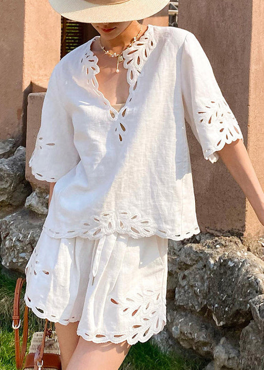 Beautifully Finished Top in a Timeless Design