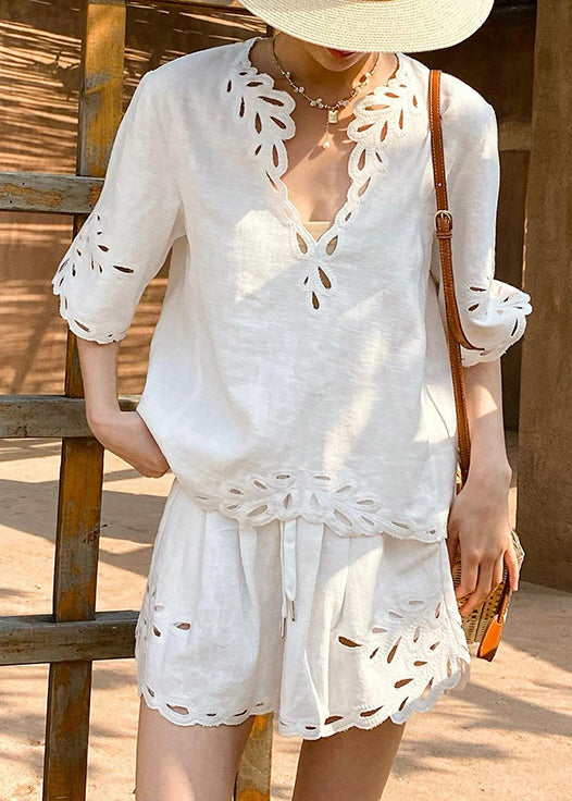 Beautifully Finished Top in a Timeless Design