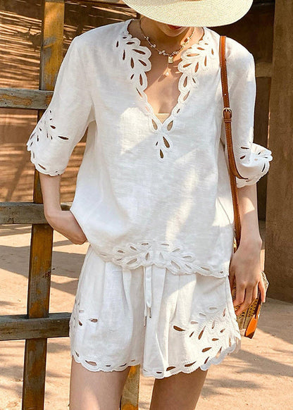 Beautifully Finished Top in a Timeless Design