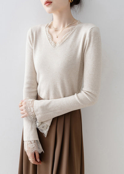 A Vintage Style Top with Delicate Timeless Details