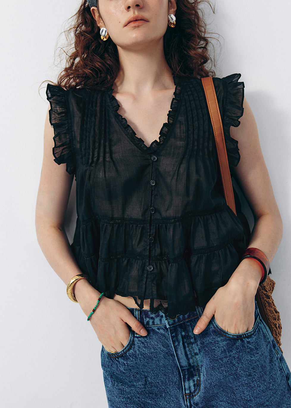 Elegantly Styled Blouse for Everyday Wear