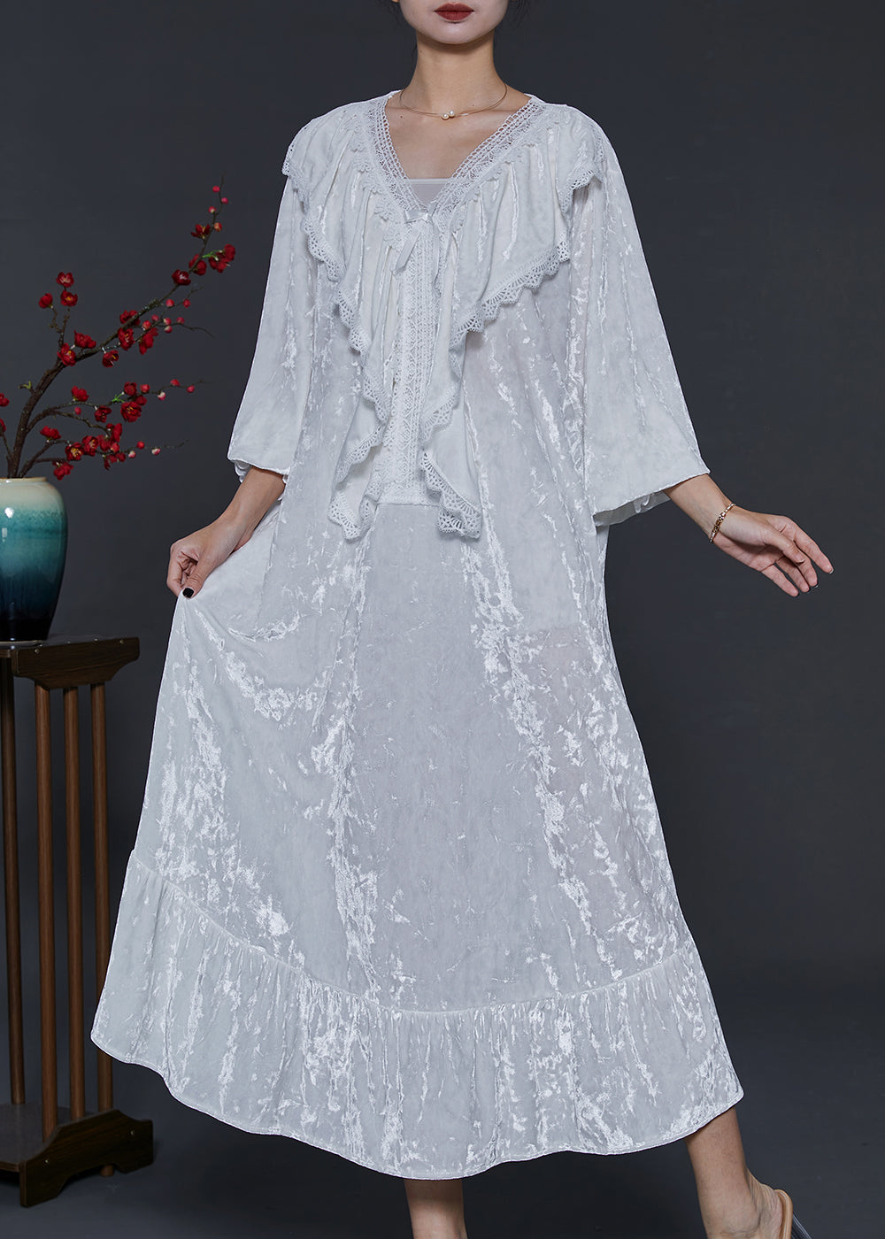 Classic Vintage Dress with a Flattering Fit