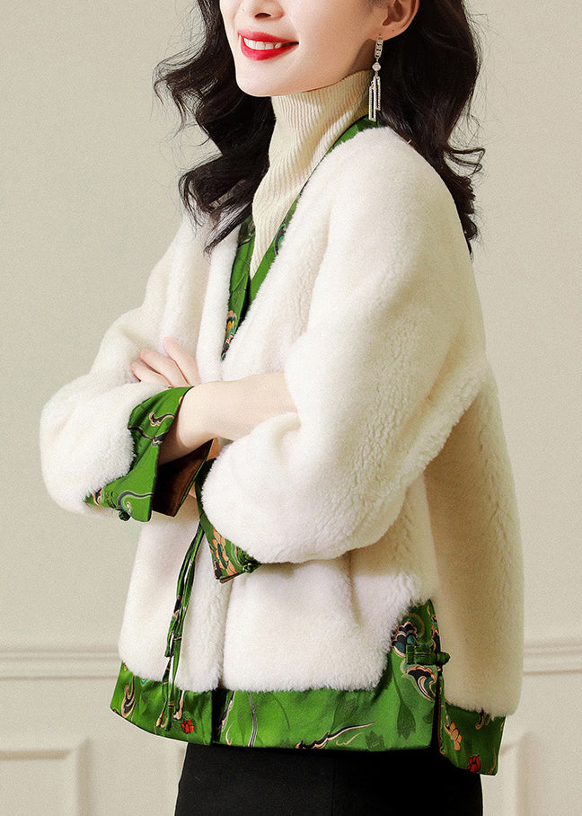 Polished Coat with an Effortless Classic Look