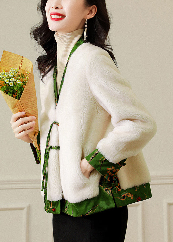Polished Coat with an Effortless Classic Look