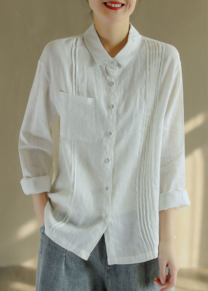 Well Tailored Blouse with a Graceful Silhouette