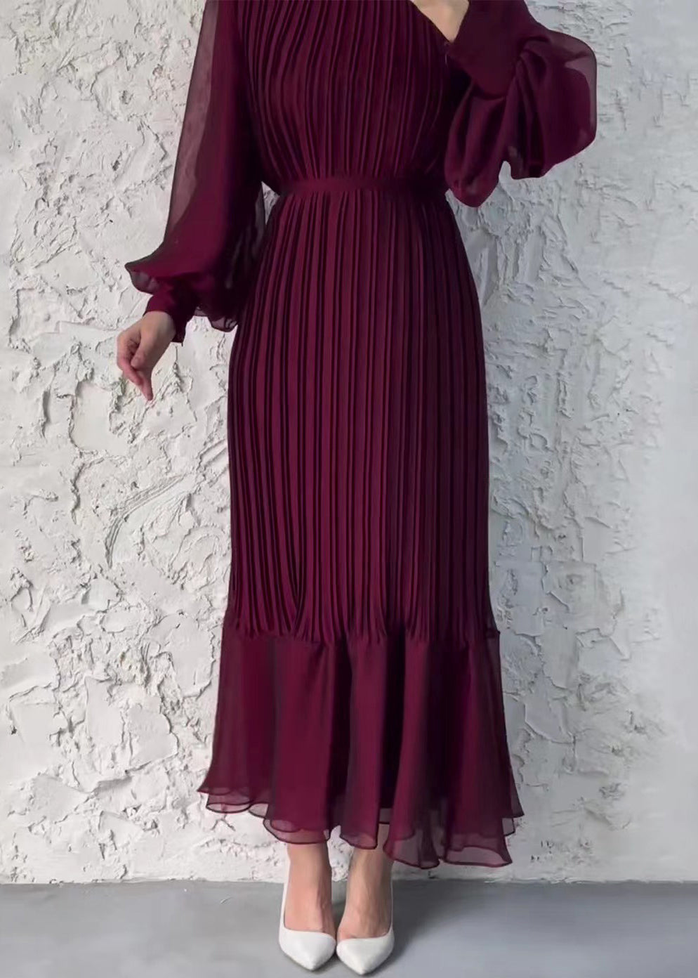 Classic Vintage & Enduringly Stylish Dress