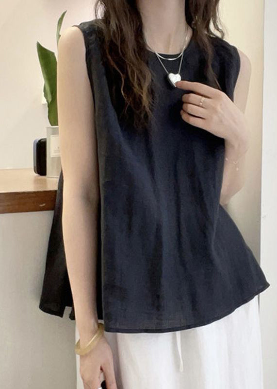 Classic Vintage Blouse with a Flattering Fit