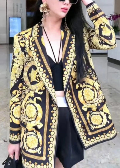 Classic Vintage & Enduringly Stylish Coat