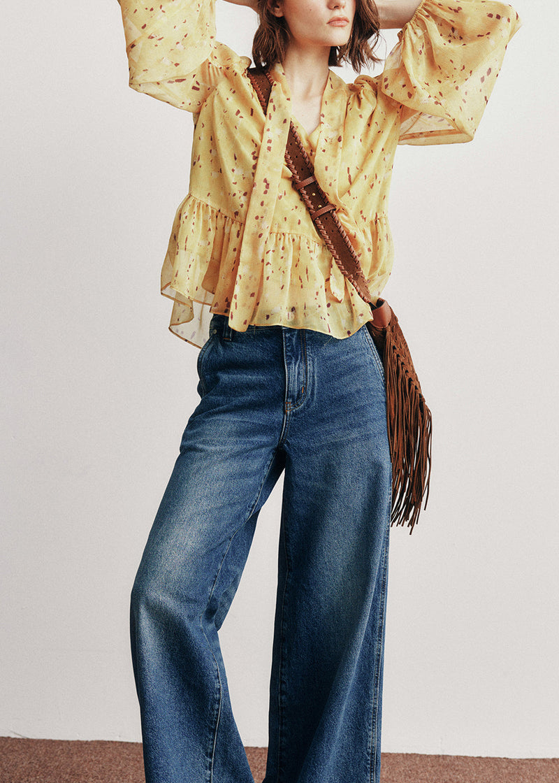 Beautifully Finished Blouse in a Timeless Design