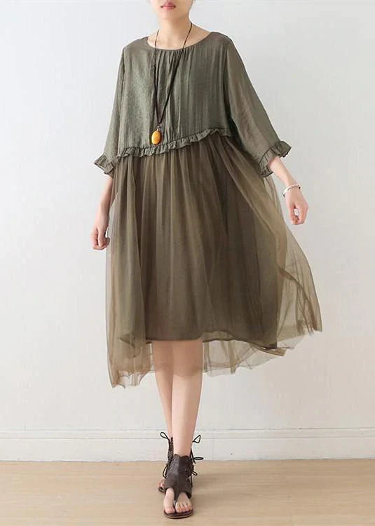 Well Tailored Dress with a Graceful Silhouette