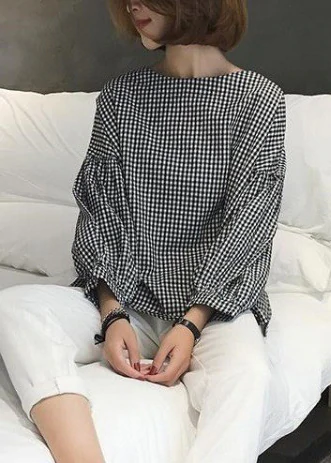 Classic Vintage & Enduringly Stylish Blouse