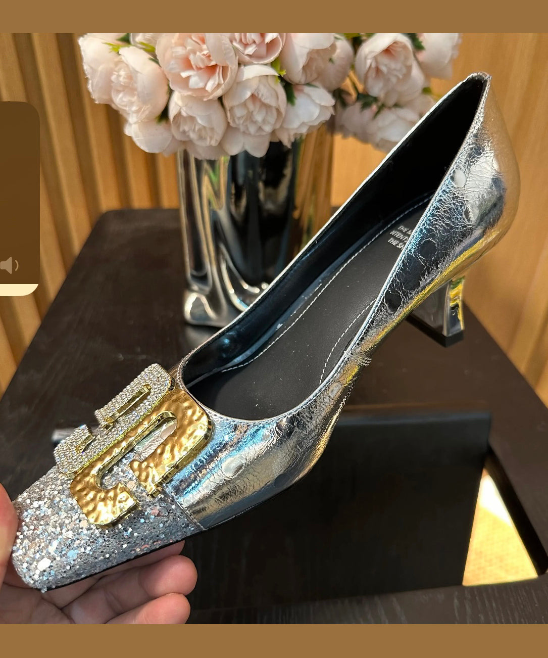 Graceful Orthopedic Heels for Modern Look