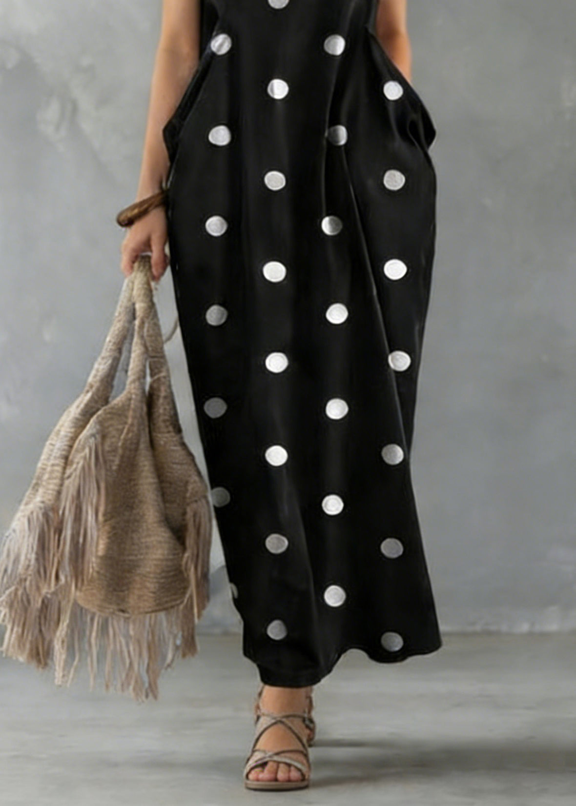 Gracefully Styled Dress for Any Occasion