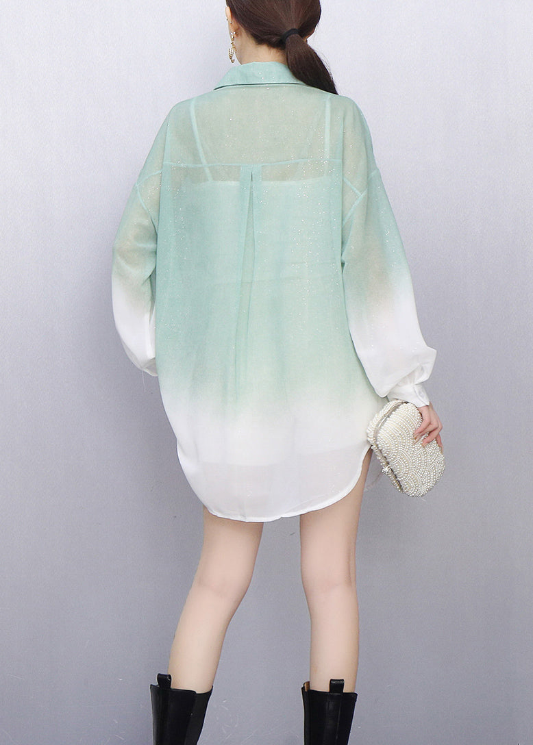Classic Vintage Shirt with a Flattering Fit