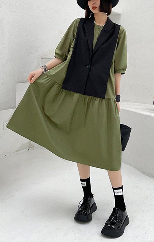Sophisticated Dress with a Clean Classic Look