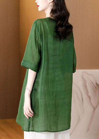 Beautifully Finished Top in a Timeless Design