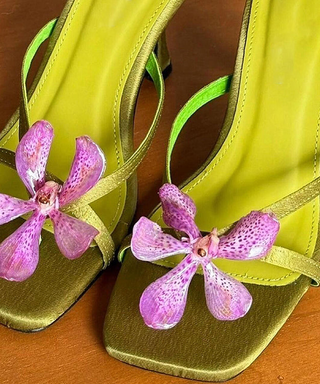 Graceful Orthopedic Sandals for Modern Look