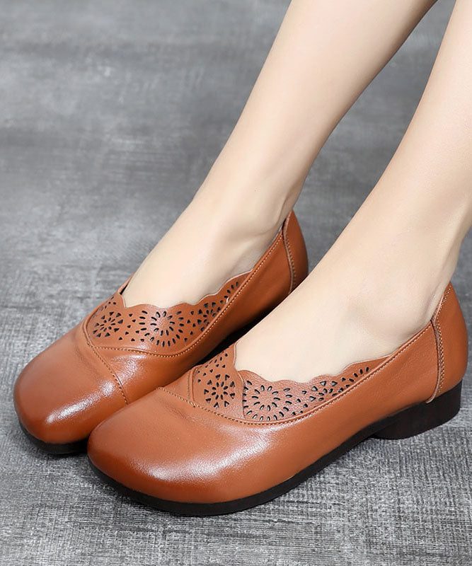 Graceful Orthopedic Flats for Modern Look