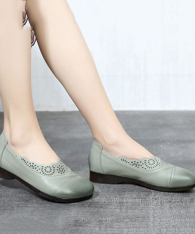 Graceful Orthopedic Flats for Modern Look