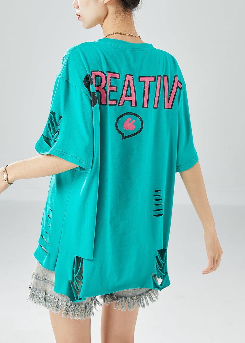 Well Tailored Top with a Graceful Silhouette