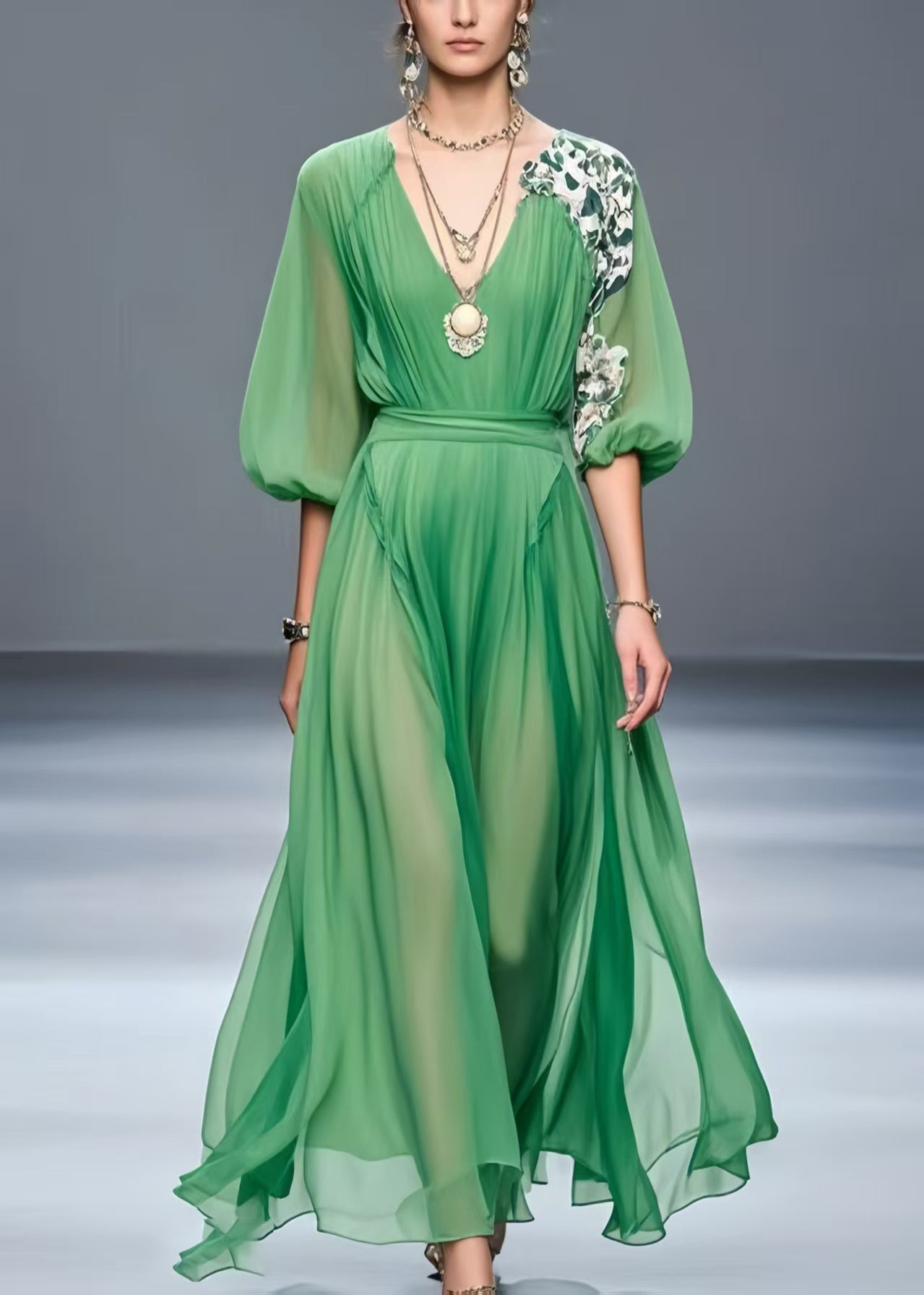 Gracefully Styled Dress for Any Occasion