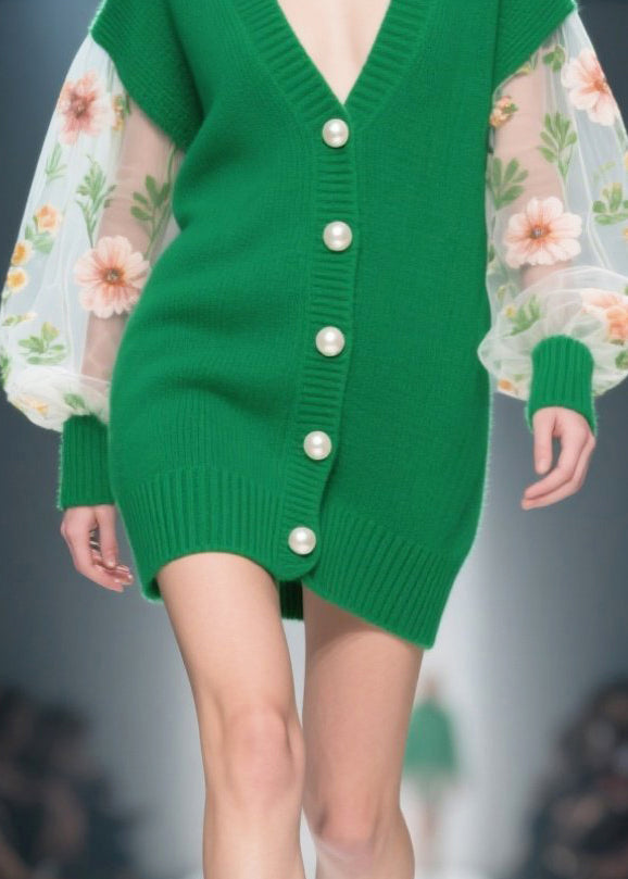 Gracefully Styled Coat for Any Occasion