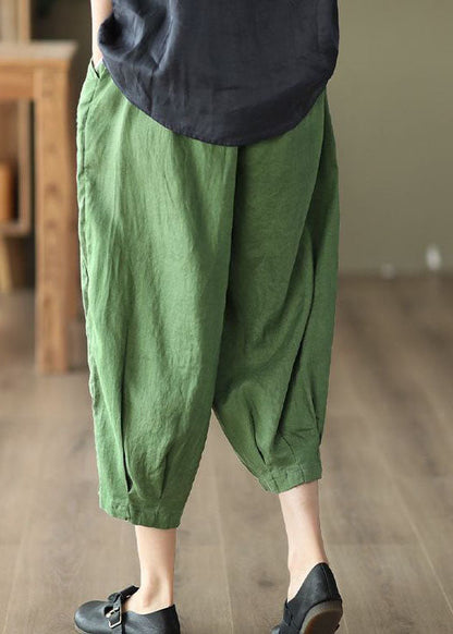 Classic Vintage Pants with a Flattering Fit