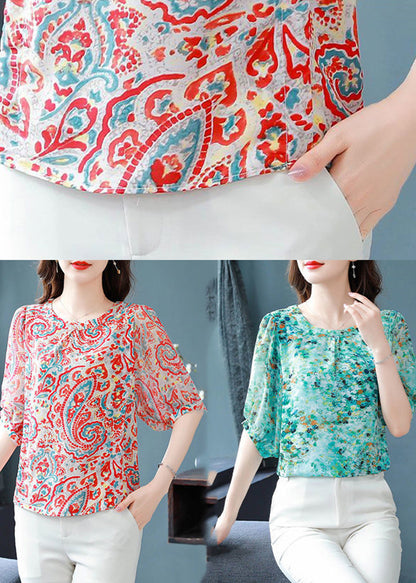Effortlessly Elegant Blouse with a Timeless Design