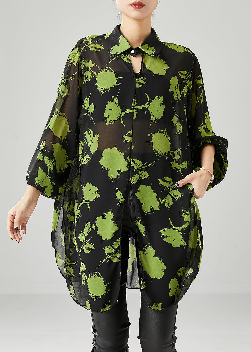 Effortlessly Elegant Shirt with a Timeless Design