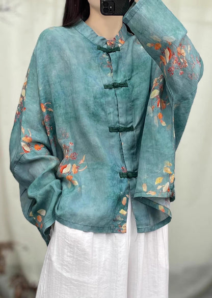 Elegantly Styled Coat for Everyday Wear