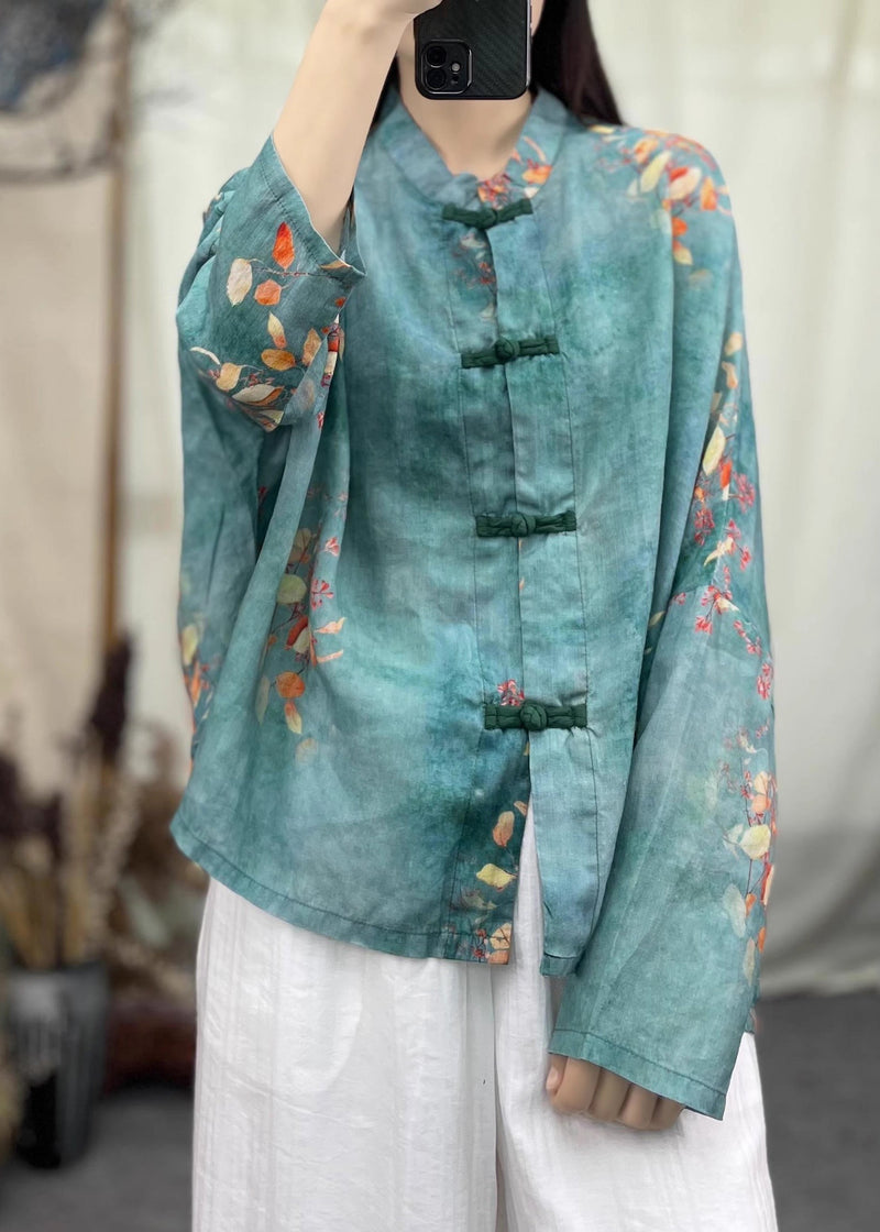 Elegantly Styled Coat for Everyday Wear