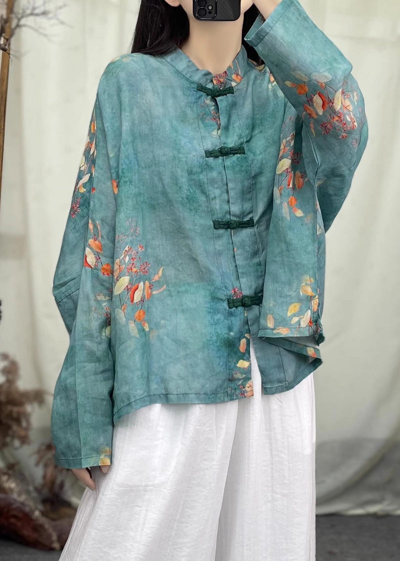 Elegantly Styled Coat for Everyday Wear