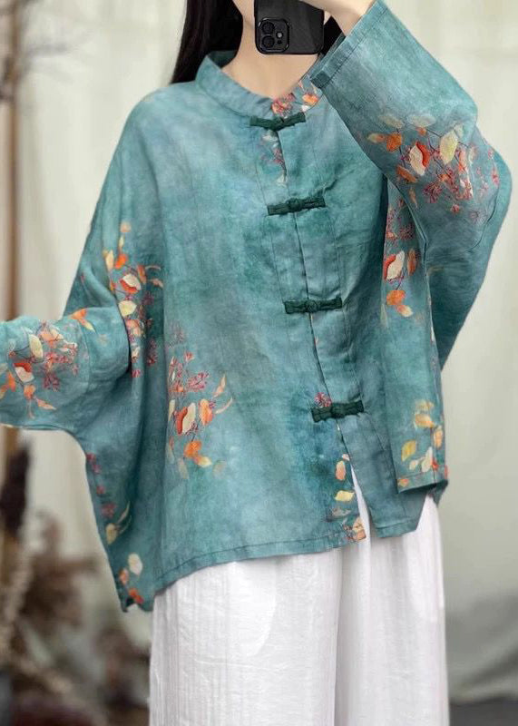 Elegantly Styled Coat for Everyday Wear