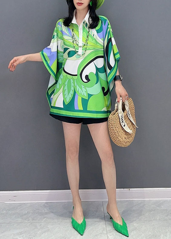 Beautifully Crafted Blouse in a Classic Style
