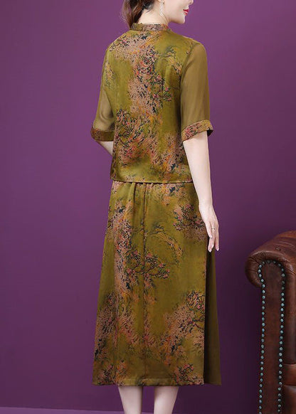 Classic Vintage Pants with a Flattering Fit