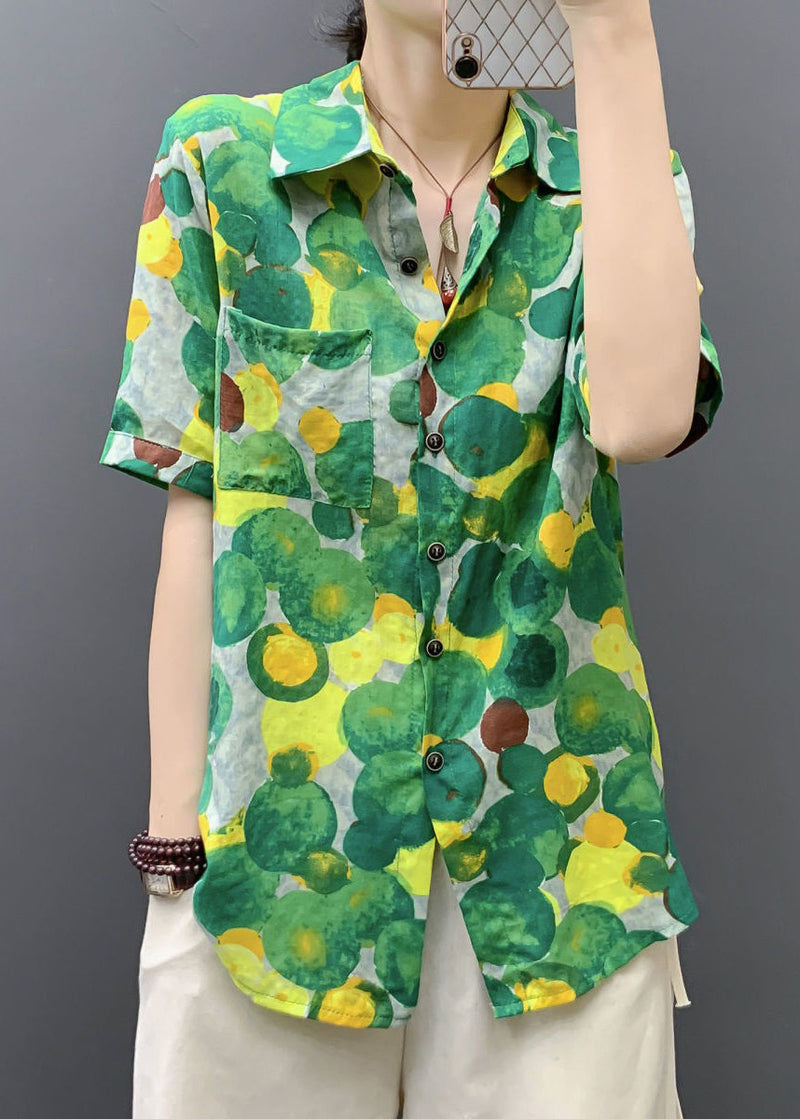 Well Tailored Blouse with a Graceful Silhouette
