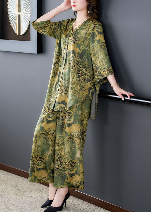 Effortlessly Elegant Pants with a Timeless Design