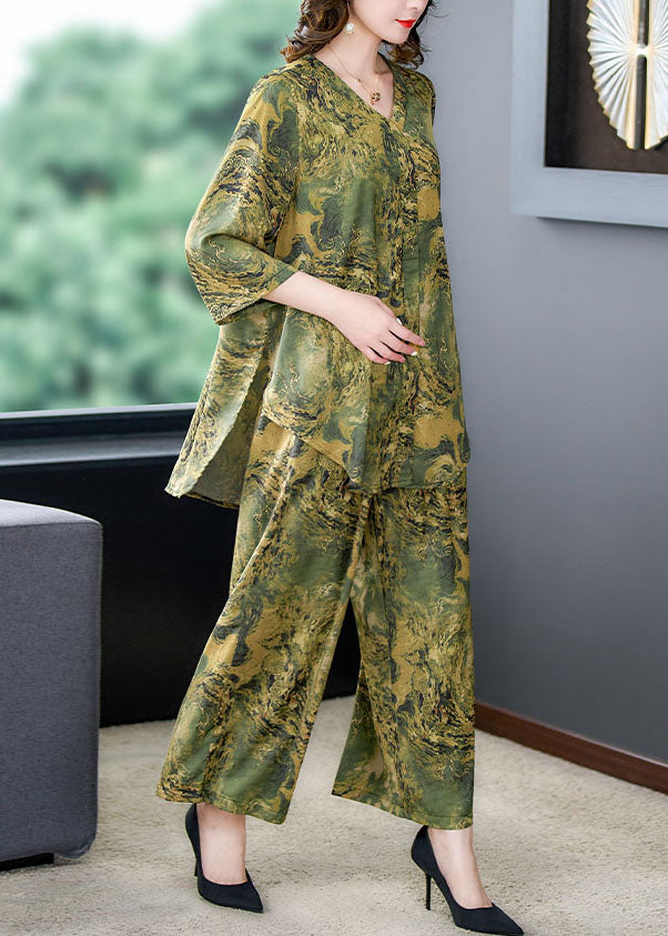 Effortlessly Elegant Pants with a Timeless Design