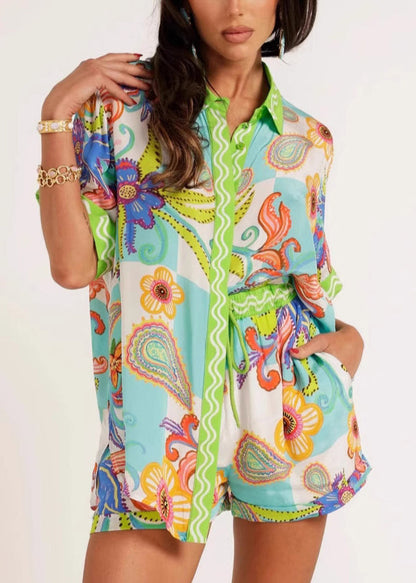 Effortlessly Elegant Shirt with a Timeless Design