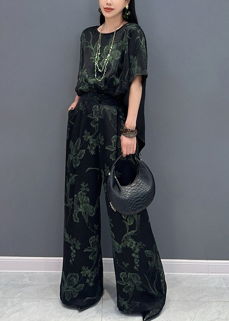 Sophisticated Pants with a Clean Classic Look