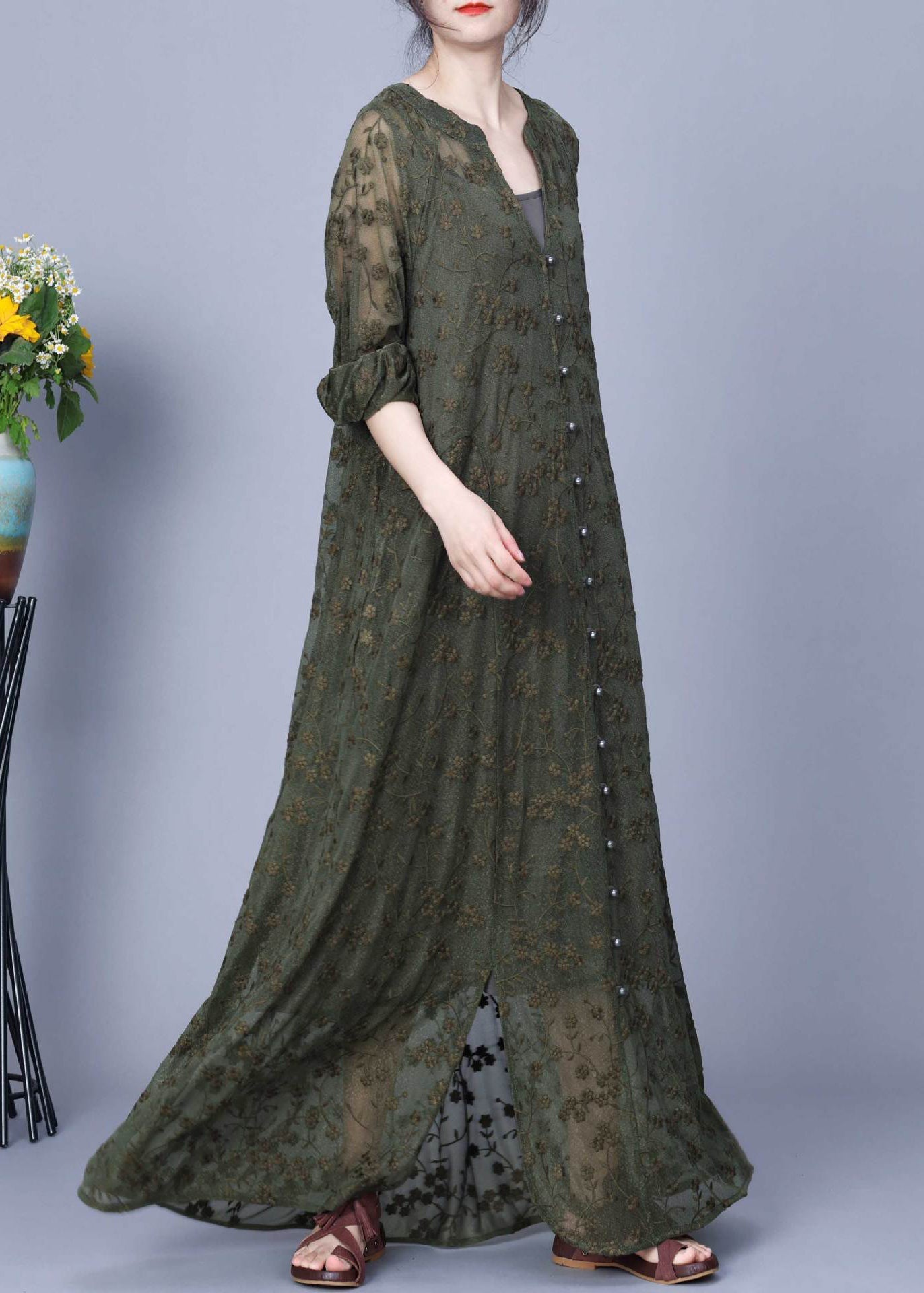 Classic Vintage Garment with a Flattering Fit