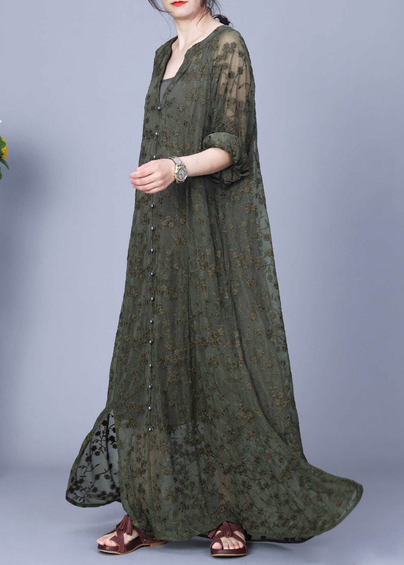 Classic Vintage Garment with a Flattering Fit