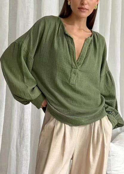 Elegantly Styled Shirt for Everyday Wear