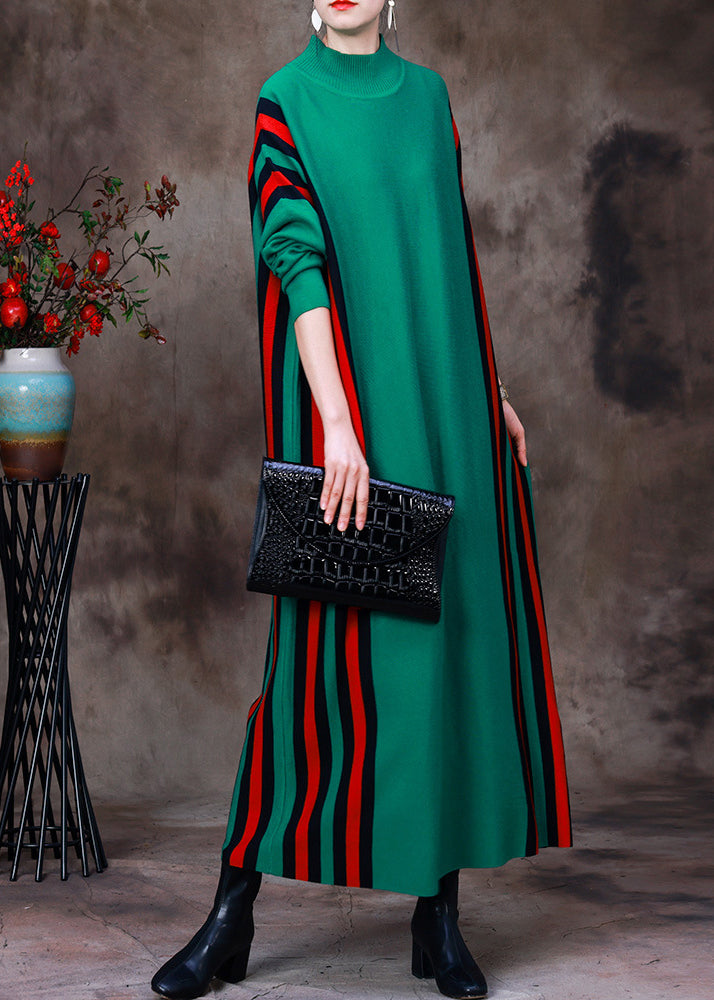 Effortlessly Elegant Sweater with a Timeless Design