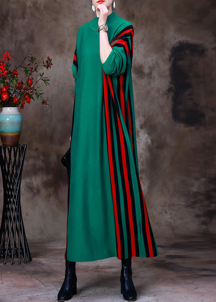 Effortlessly Elegant Sweater with a Timeless Design
