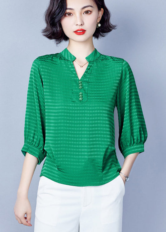 Polished Shirt with an Effortless Classic Look